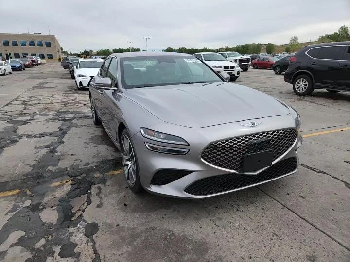 Genesis G70 2.0l 2.0T, снимка 13 - Автомобили и джипове - 56075789