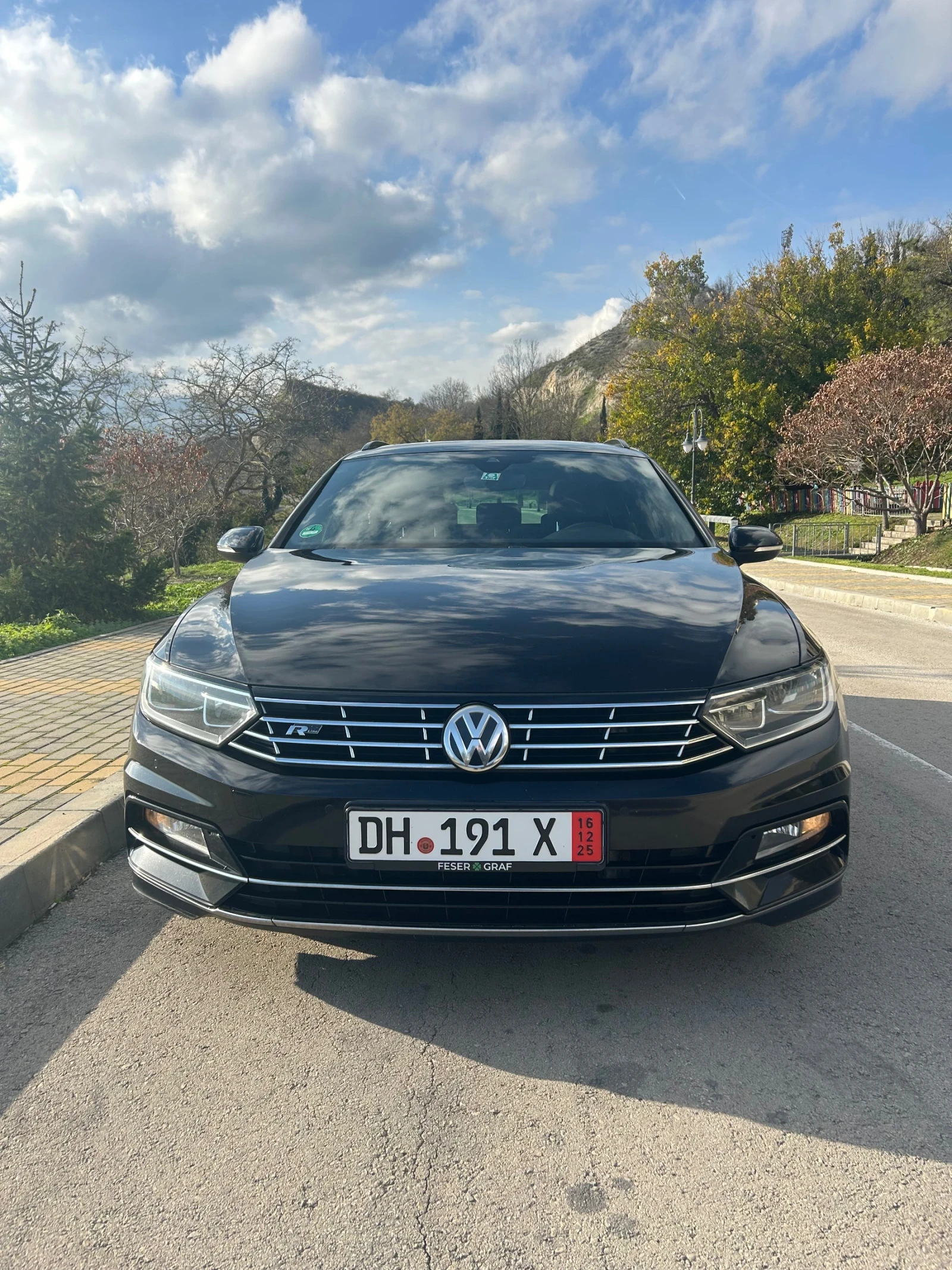 VW Passat R Line, снимка 1