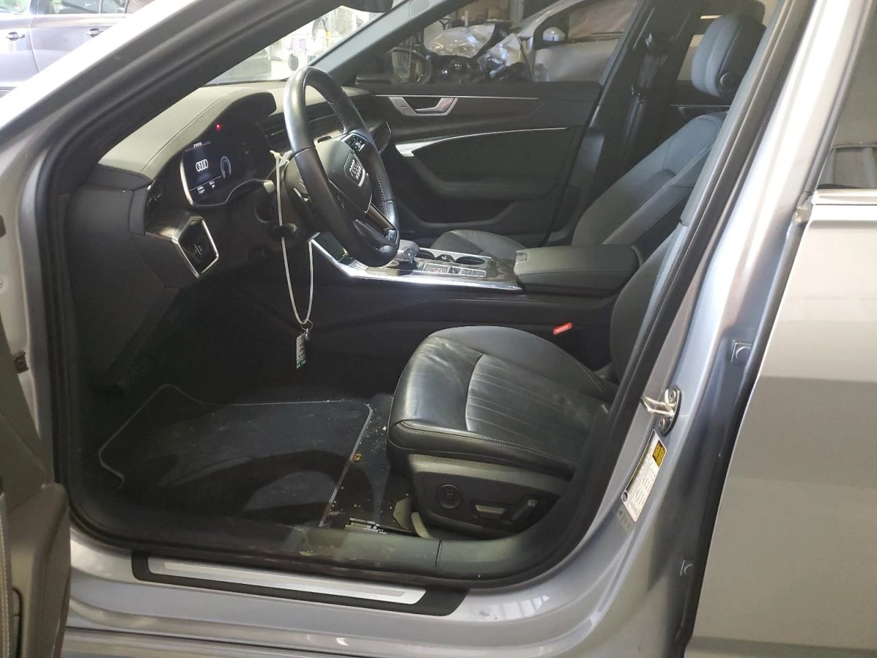 Audi A6 PREMIUM PLUS* Digital Cockpit* Kамера* Keyless - изображение 7