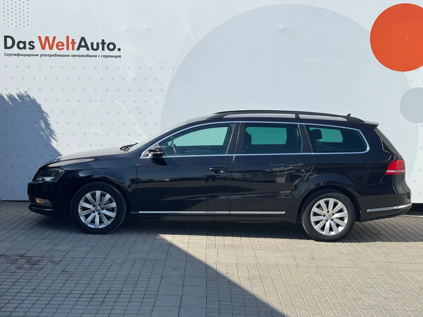 VW Passat Comfortline 2.0TDI BMT - изображение 2