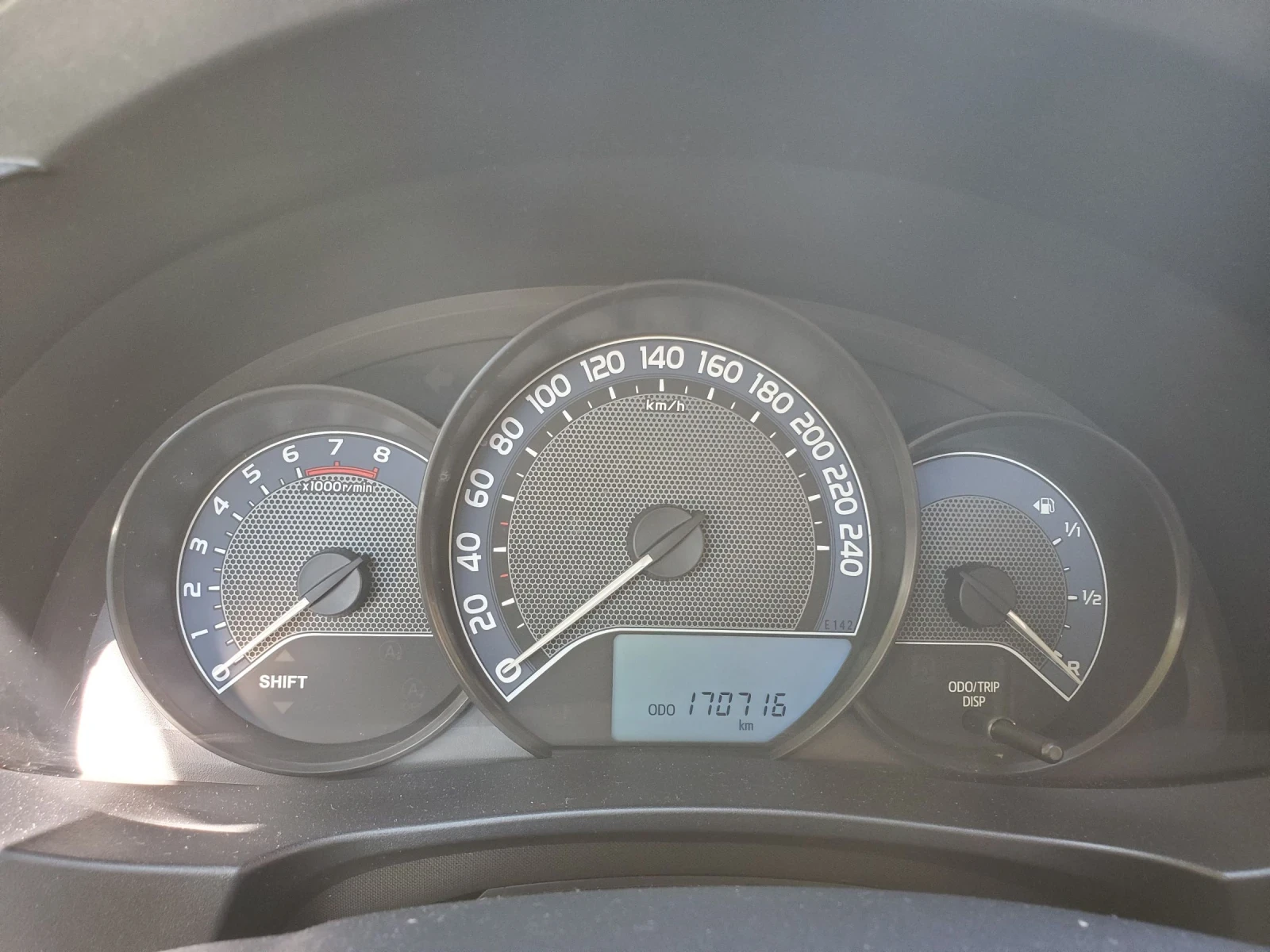 Toyota Corolla 1.33 vvt-i - изображение 6