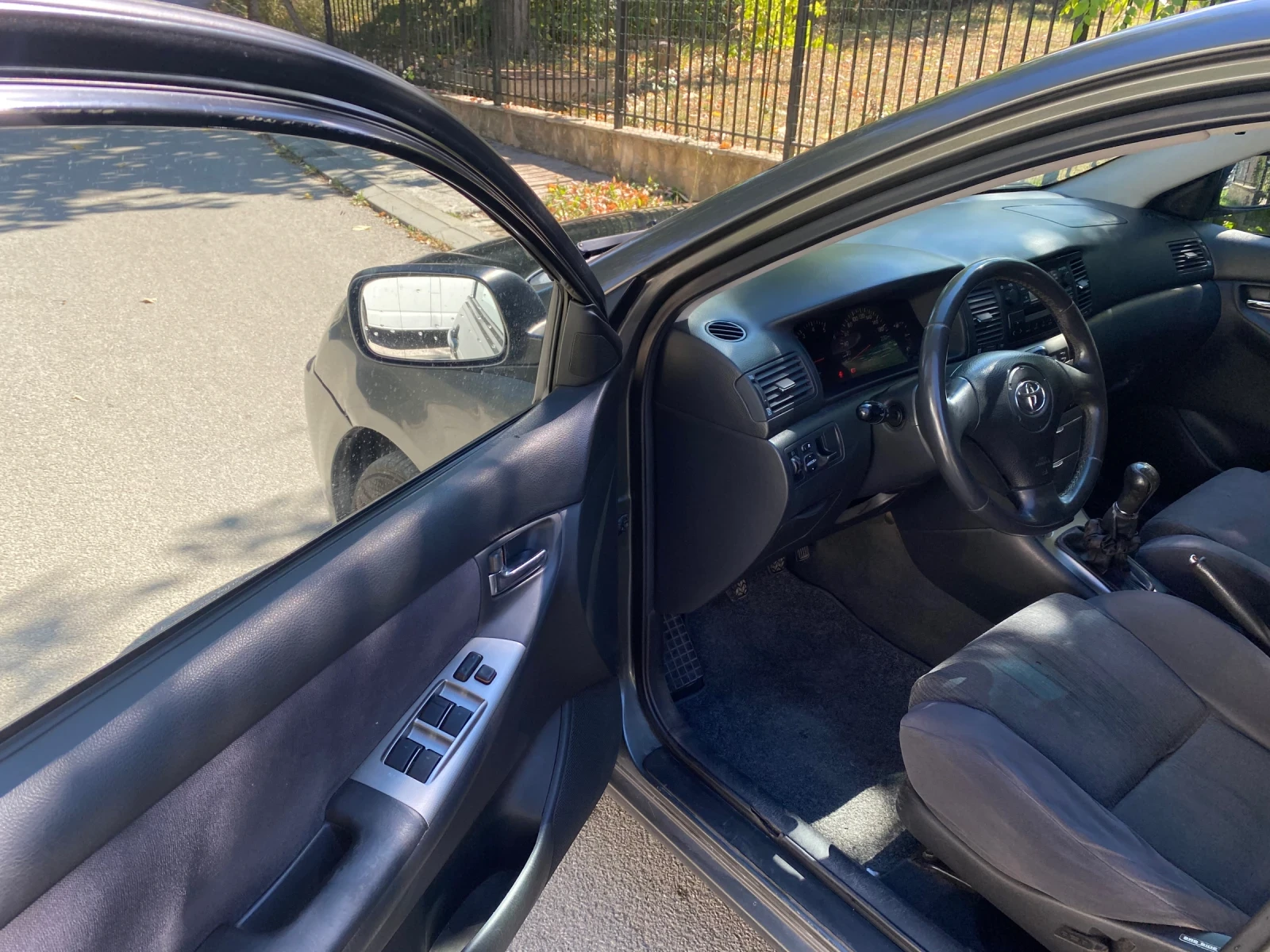 Toyota Corolla 2.0 D4D - изображение 8