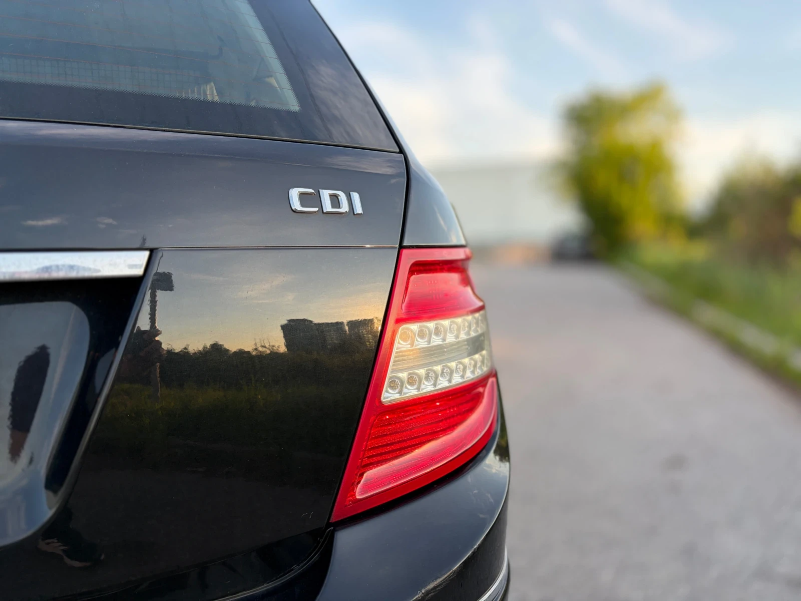 Mercedes-Benz C 220 АВТОМАТИК, снимка 8 - Автомобили и джипове - 52974504