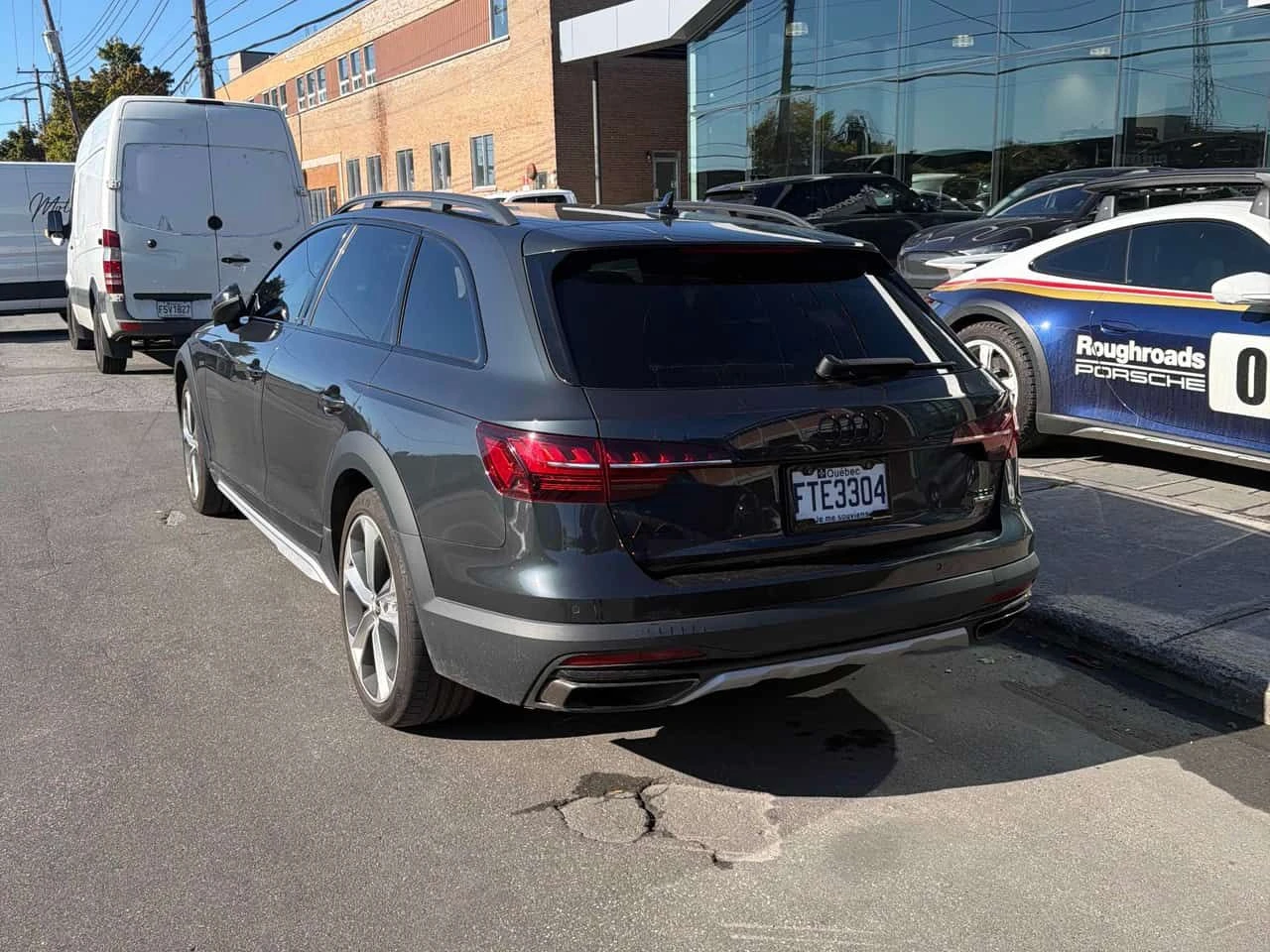 Audi A4 Allroad * Progressiv * CARFAX * ПАНОРАМА * KEYLESS *  - изображение 4