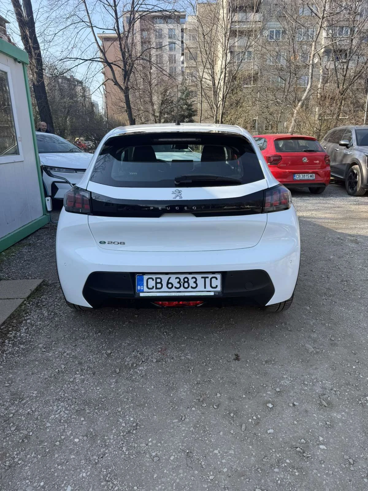 Peugeot 208, снимка 3 - Автомобили и джипове - 53902741