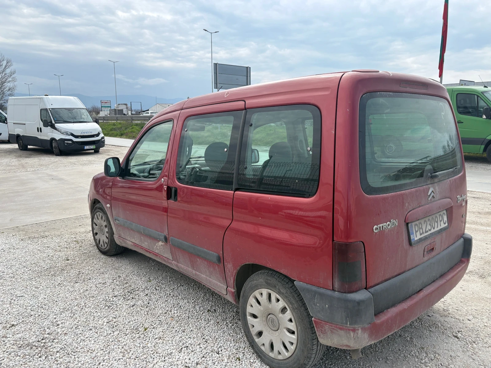 Citroen Berlingo 2.0hdi-klima, снимка 6 - Автомобили и джипове - 54041279