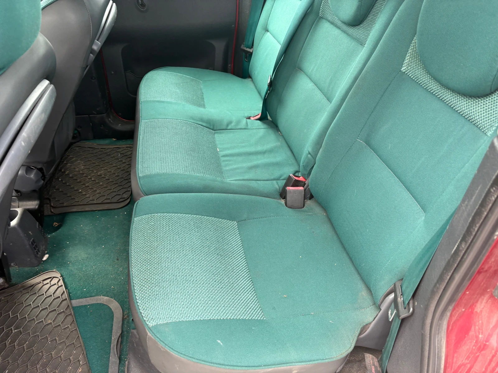 Citroen Berlingo 2.0hdi-klima, снимка 7 - Автомобили и джипове - 54041279