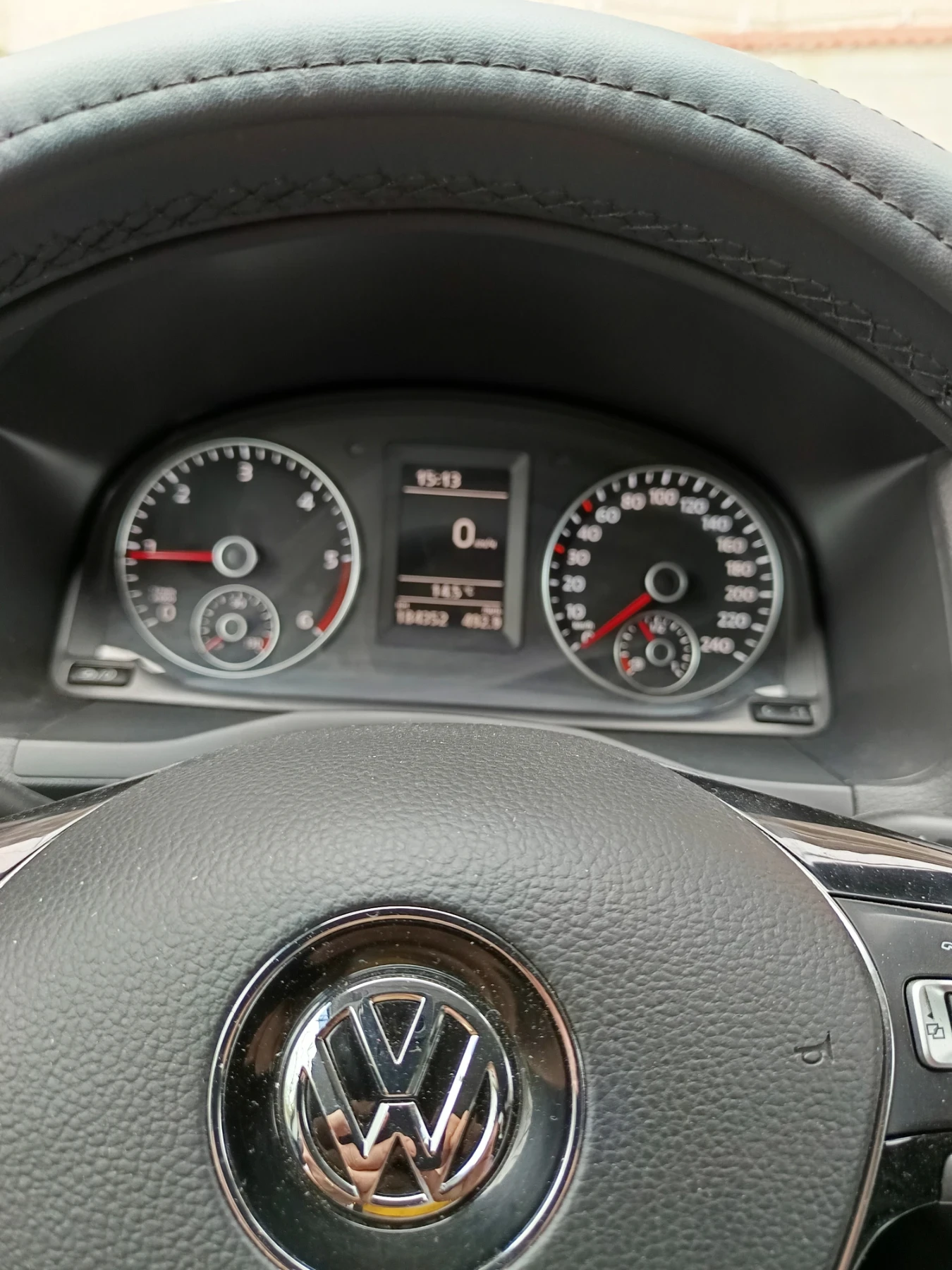 VW Caddy, снимка 11 - Автомобили и джипове - 54948422