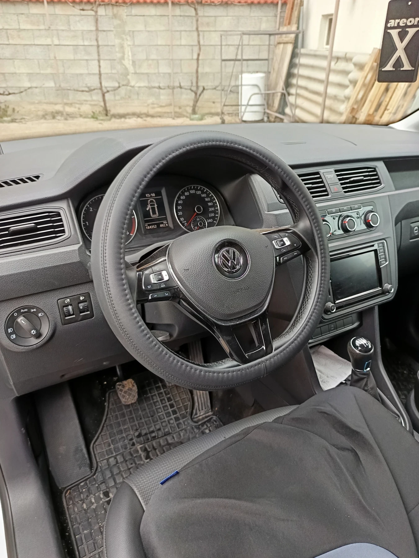 VW Caddy, снимка 7 - Автомобили и джипове - 54948422