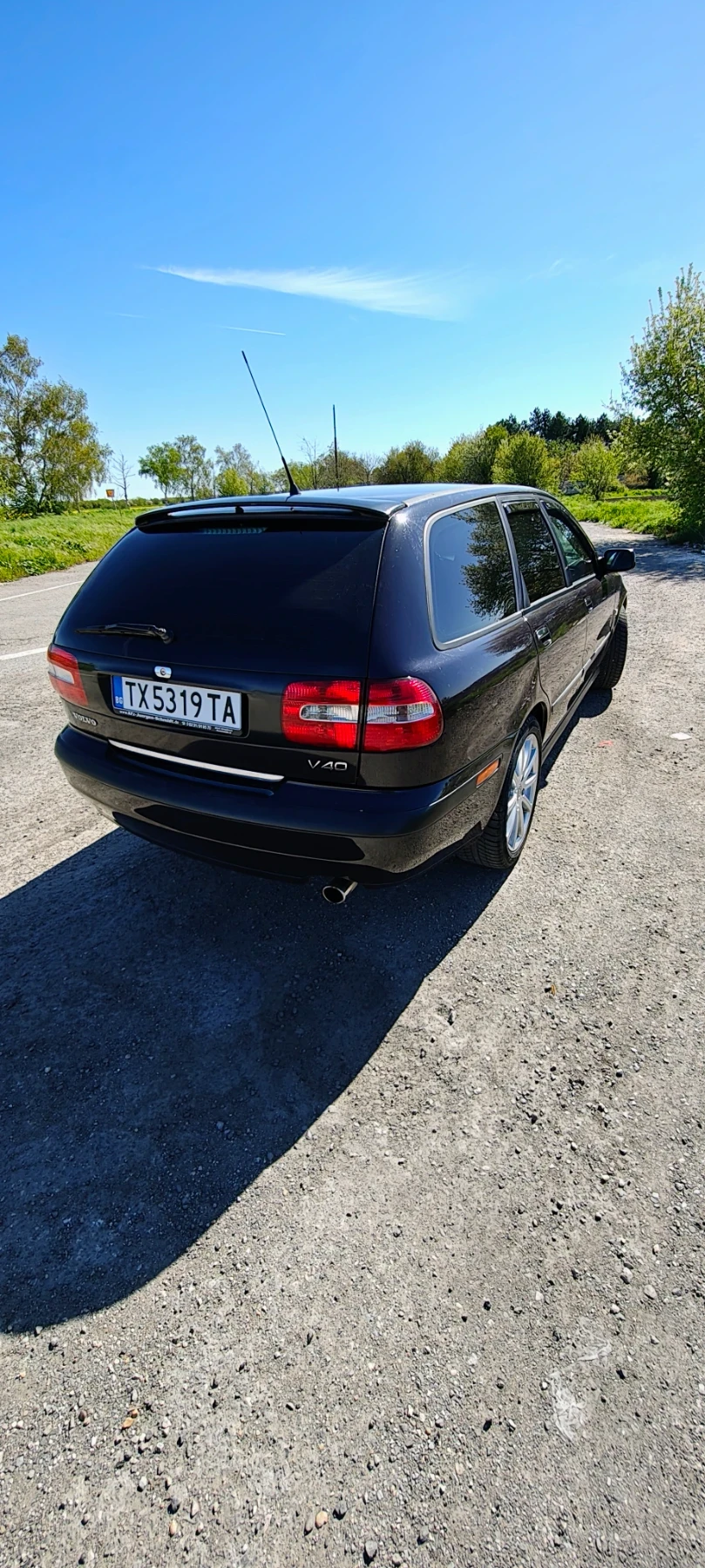 Volvo V40 1.8 бензин, БАРТЕР, снимка 2 - Автомобили и джипове - 54339645
