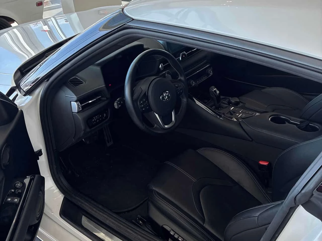 Toyota Supra * Coupe* 2 КЛЮЧА* PANO* KEYLESS* ПОДГРЕВ* , снимка 5 - Автомобили и джипове - 54398847