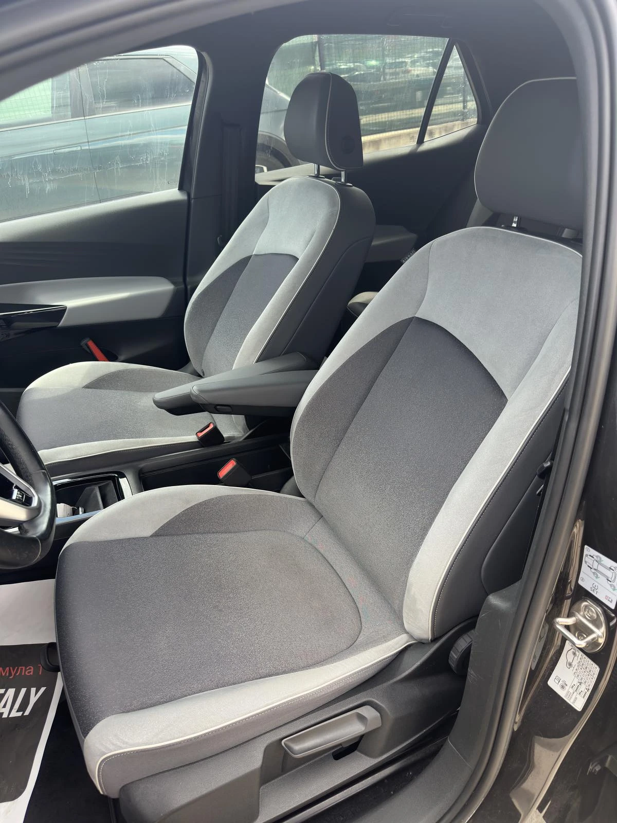 VW ID.3 1ST PLUS 62KWh/MATRIX/2020/SOH95%, снимка 8 - Автомобили и джипове - 54681611