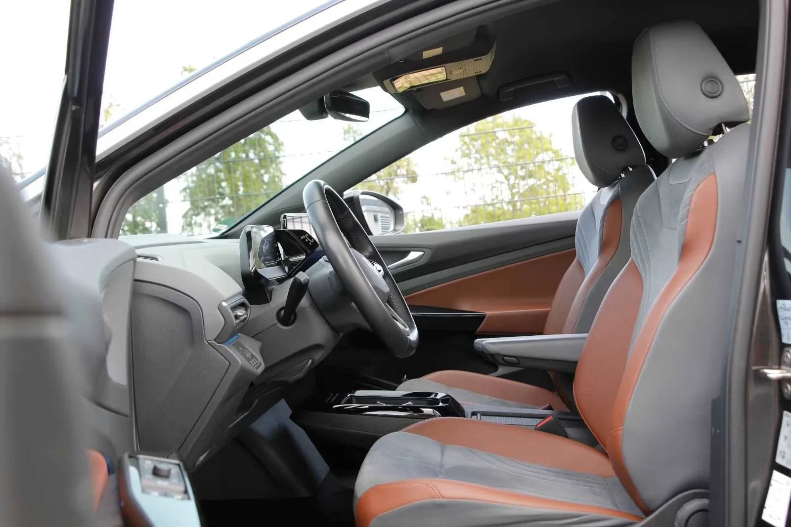 VW ID.4 1ST PRO PERFORMANCE 82KWh 92% SOH, снимка 8 - Автомобили и джипове - 54724166