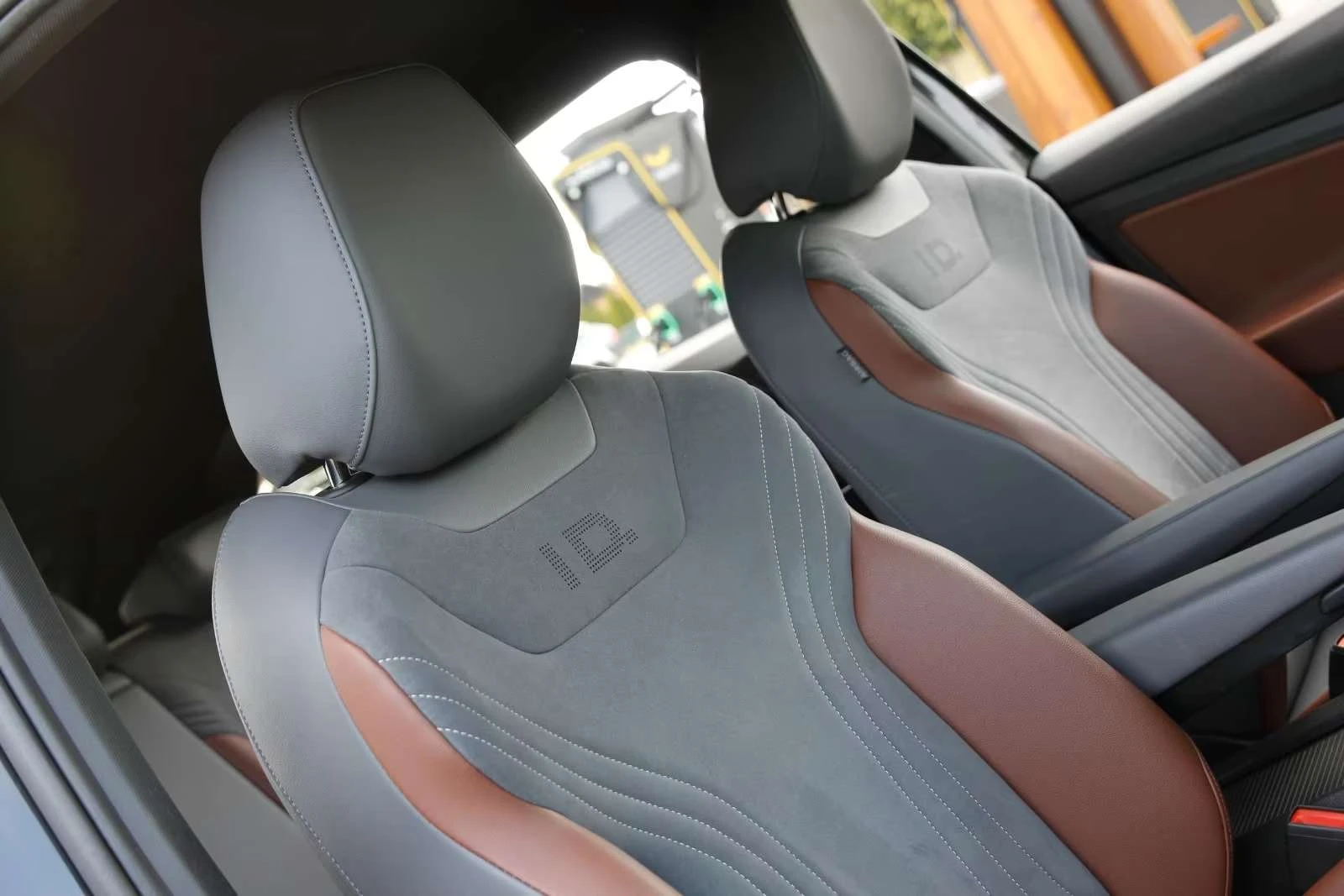 VW ID.4 1ST PRO PERFORMANCE 82KWh 92% SOH, снимка 7 - Автомобили и джипове - 54724166