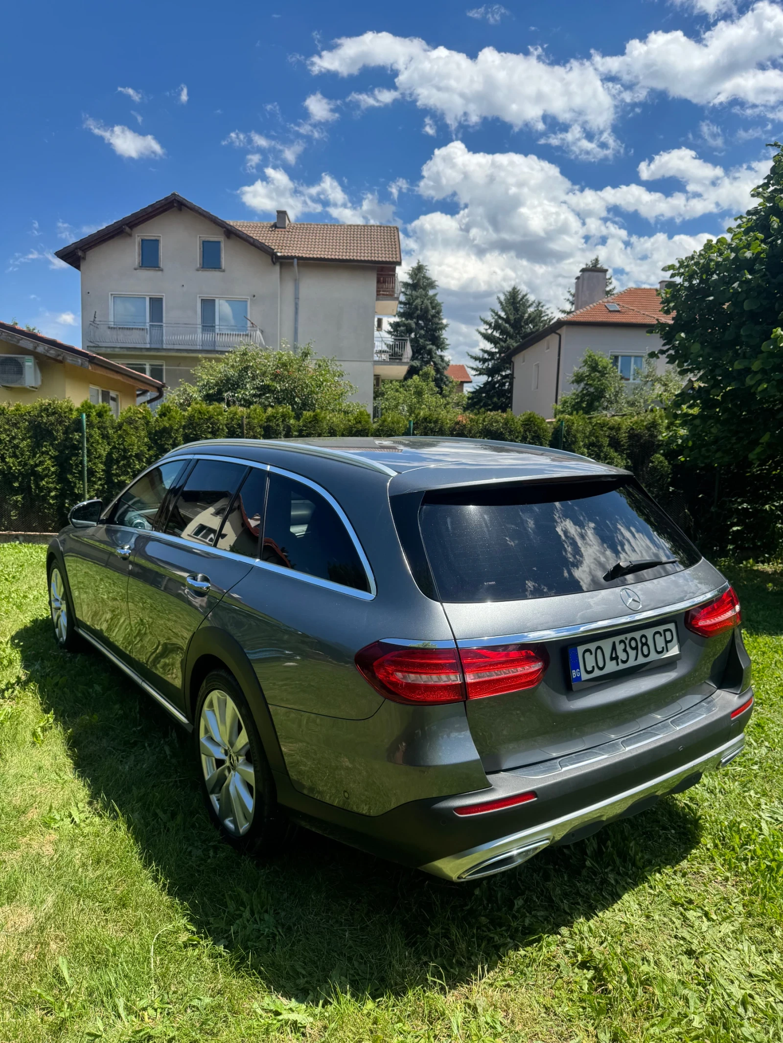 Mercedes-Benz E 220 All Terrain, снимка 4 - Автомобили и джипове - 54942108