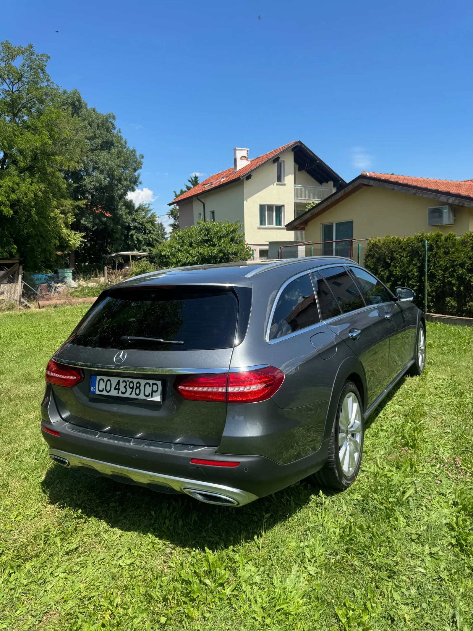 Mercedes-Benz E 220 All Terrain, снимка 5 - Автомобили и джипове - 54942108