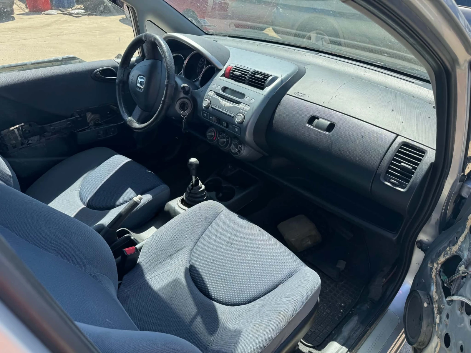 Honda Jazz, снимка 5 - Автомобили и джипове - 55492399