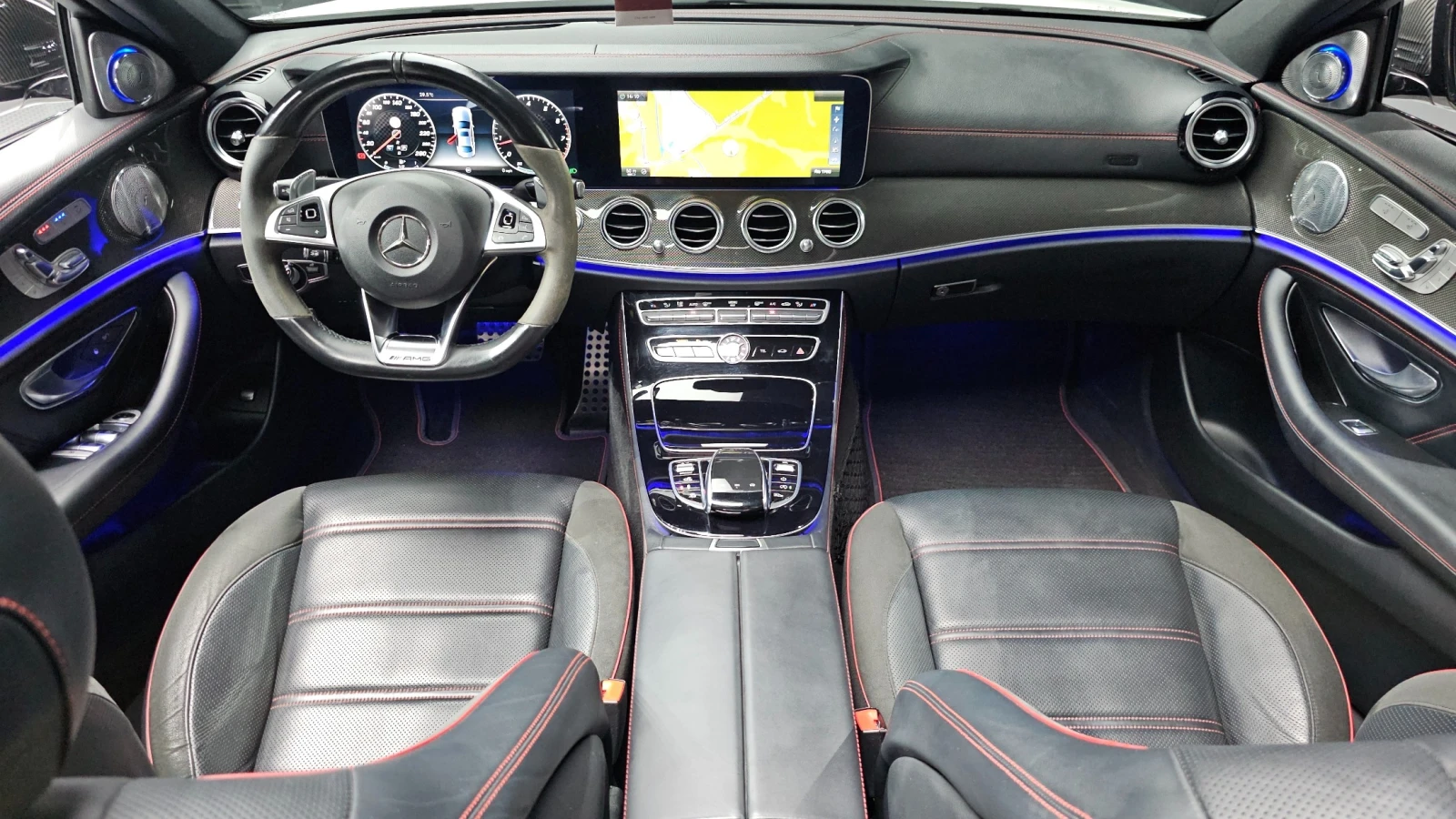 Mercedes-Benz E 43 AMG AMG 4MATIC, снимка 7 - Автомобили и джипове - 55542016