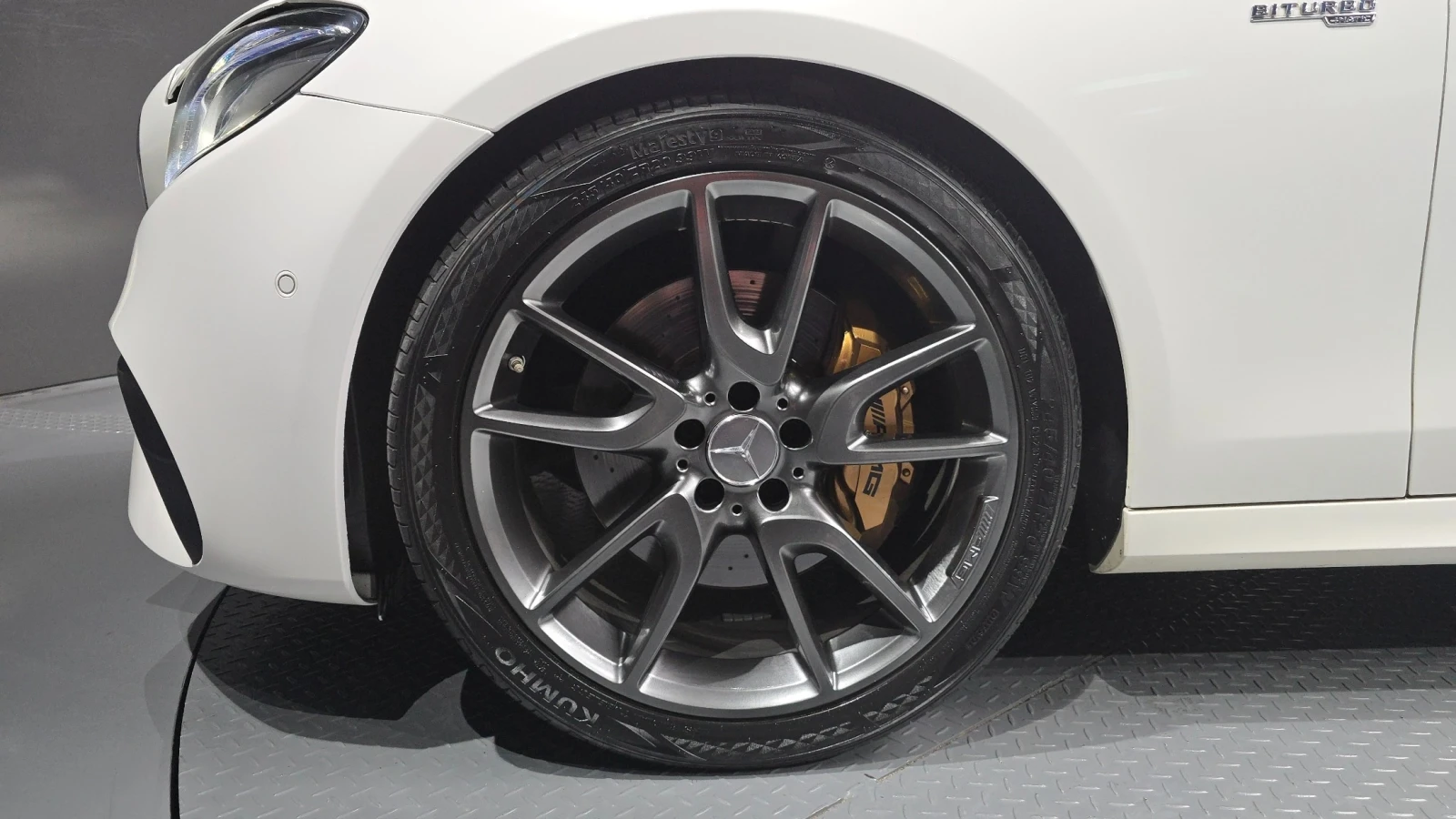 Mercedes-Benz E 43 AMG AMG 4MATIC, снимка 5 - Автомобили и джипове - 55542016