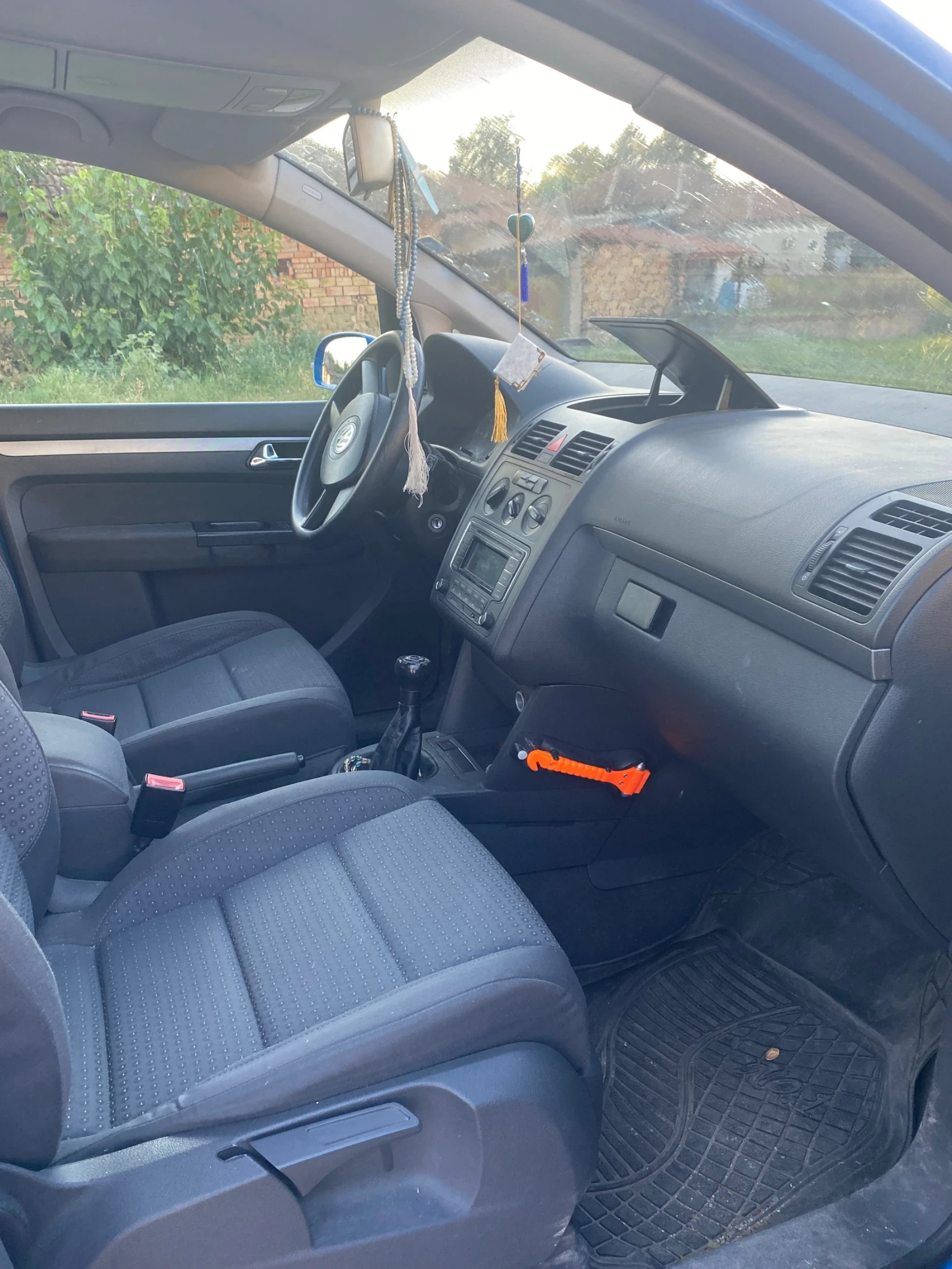 VW Touran, снимка 9 - Автомобили и джипове - 55683113