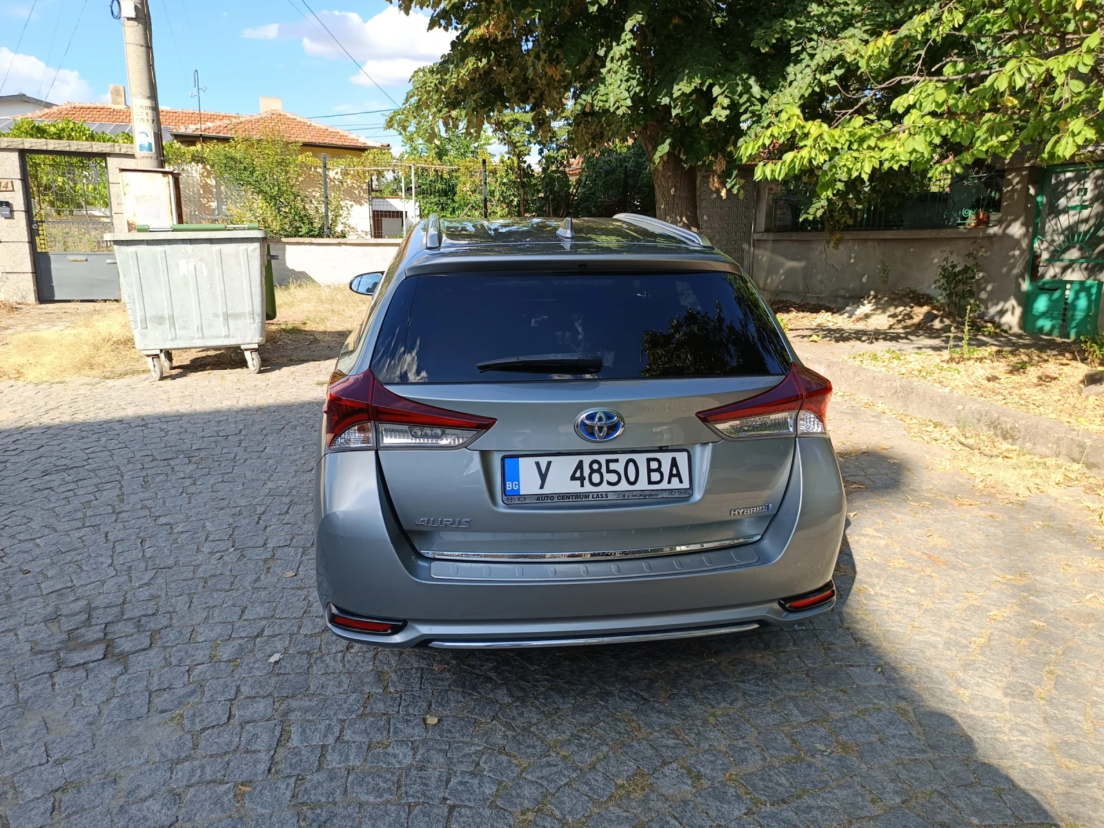 Toyota Auris, снимка 4 - Автомобили и джипове - 55953933