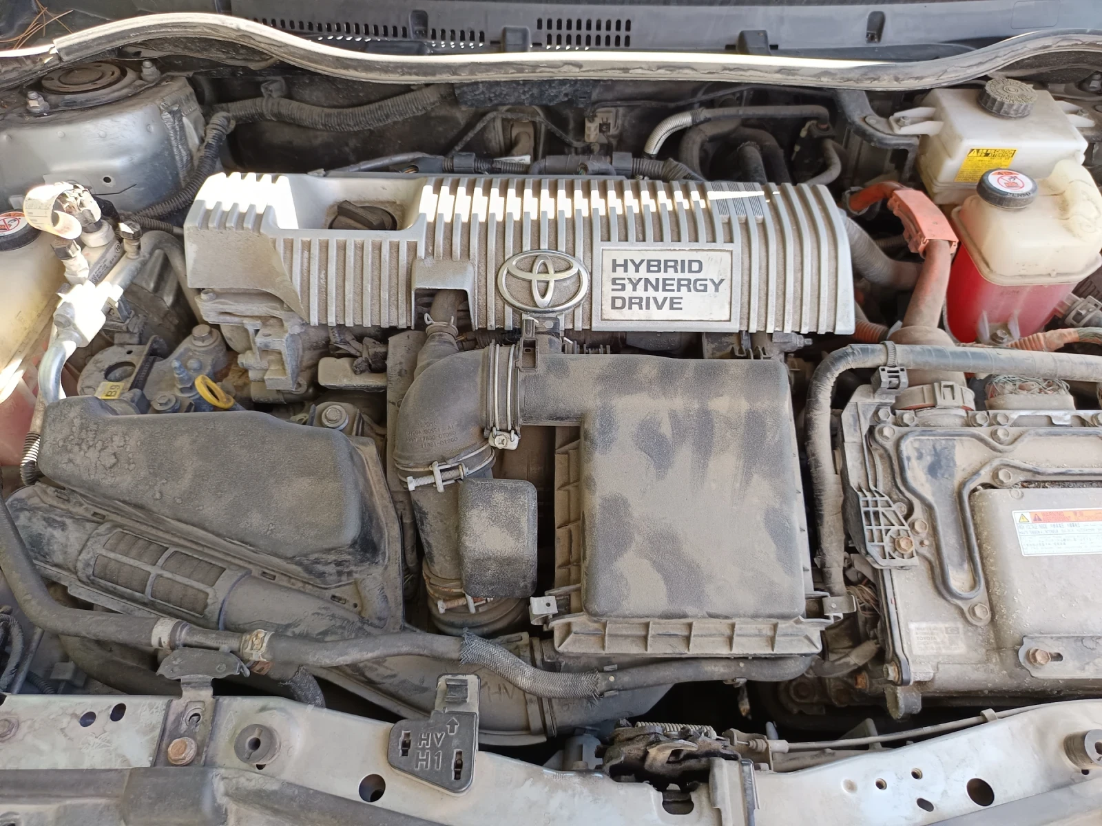 Toyota Auris, снимка 16 - Автомобили и джипове - 55953933