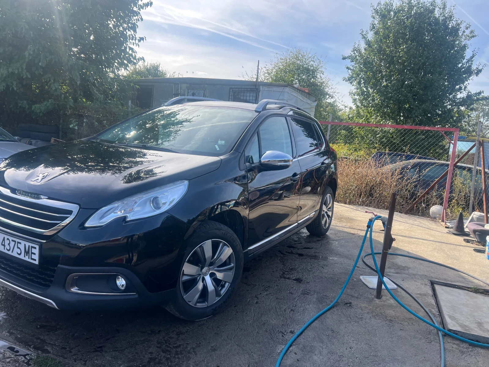 Peugeot 2008, снимка 2 - Автомобили и джипове - 56364581