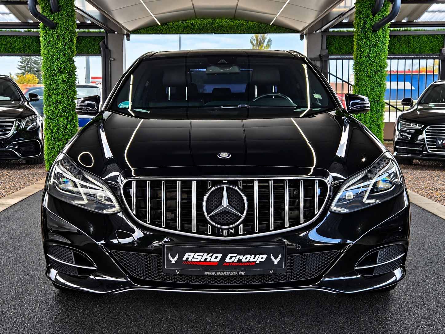 Mercedes-Benz E 350 AMG/4MAT/PANO/AIRMAT/��������4/MEMORY/AMBIENT/LIZI | Mobile.bg � ����������� 2