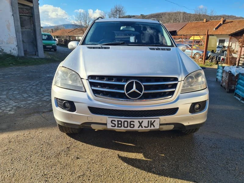 Mercedes-Benz ML 320 - [1] 