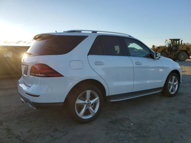 Mercedes-Benz GLE 350 пано* обдух* подгрев* кожен салон* м. точка* памет, снимка 3 - Автомобили и джипове - 48403150