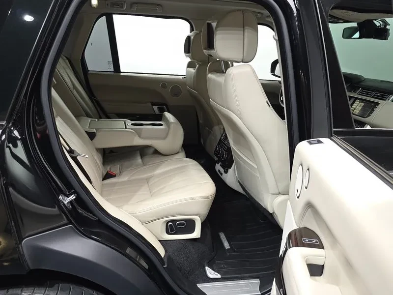Land Rover Range rover 4.4, снимка 12 - Автомобили и джипове - 54504282