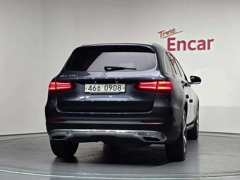 Mercedes-Benz GLC 220 4Matic Premium, снимка 7 - Автомобили и джипове - 56213882