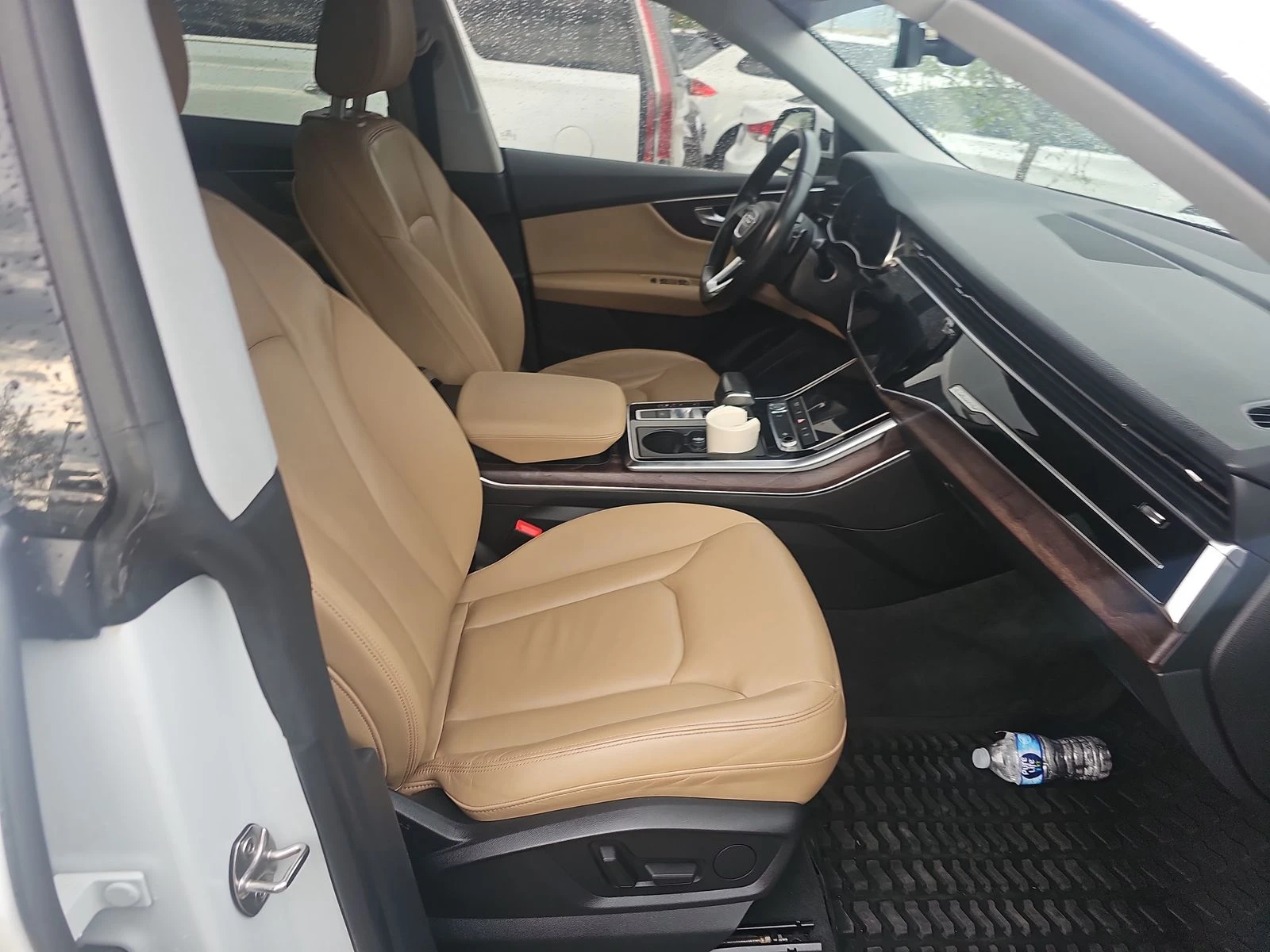 Audi Q8 Premium Диг.табло* Подгрев* LED* Кeyless* Пано*  - изображение 10