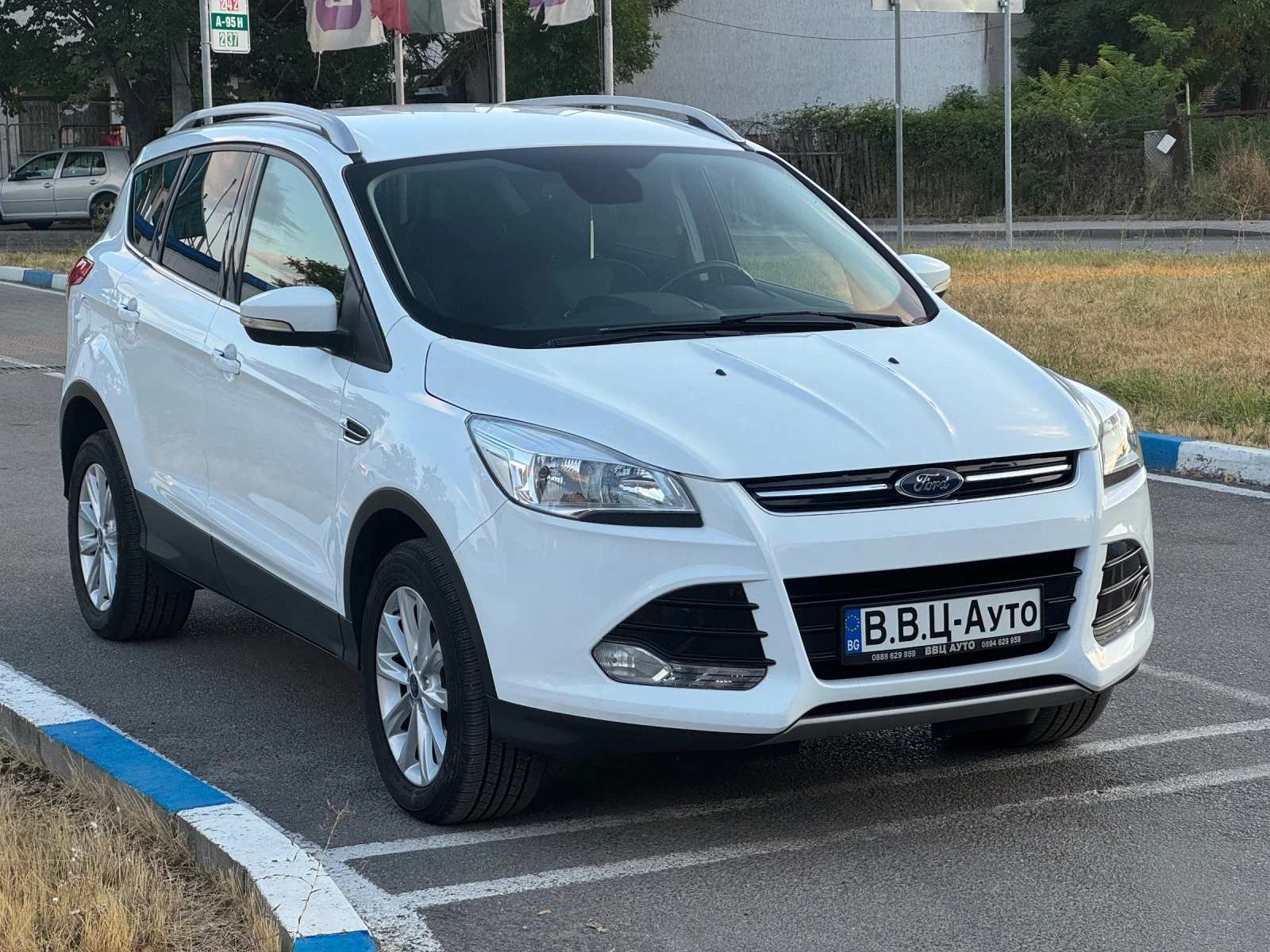 Ford Kuga 2.0TDCi 4x4 K-Go Euro-6 - изображение 3