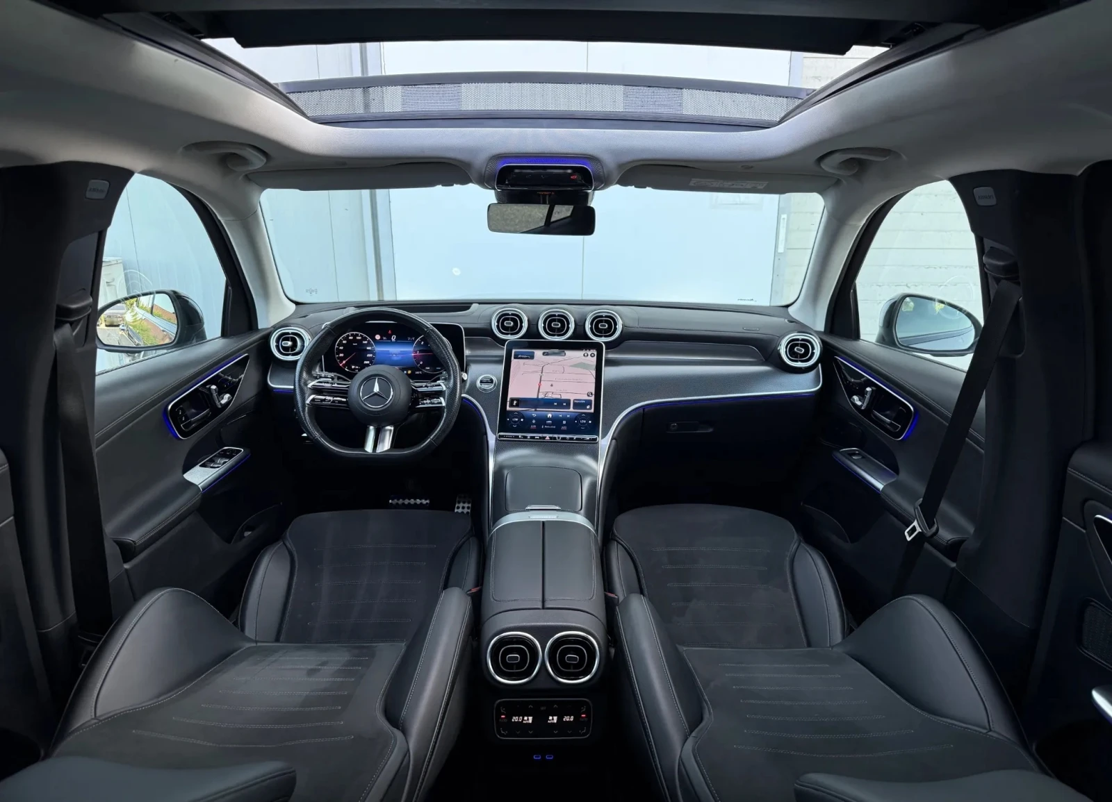 Mercedes-Benz GLC 300d 4Matic AMG Line - изображение 6