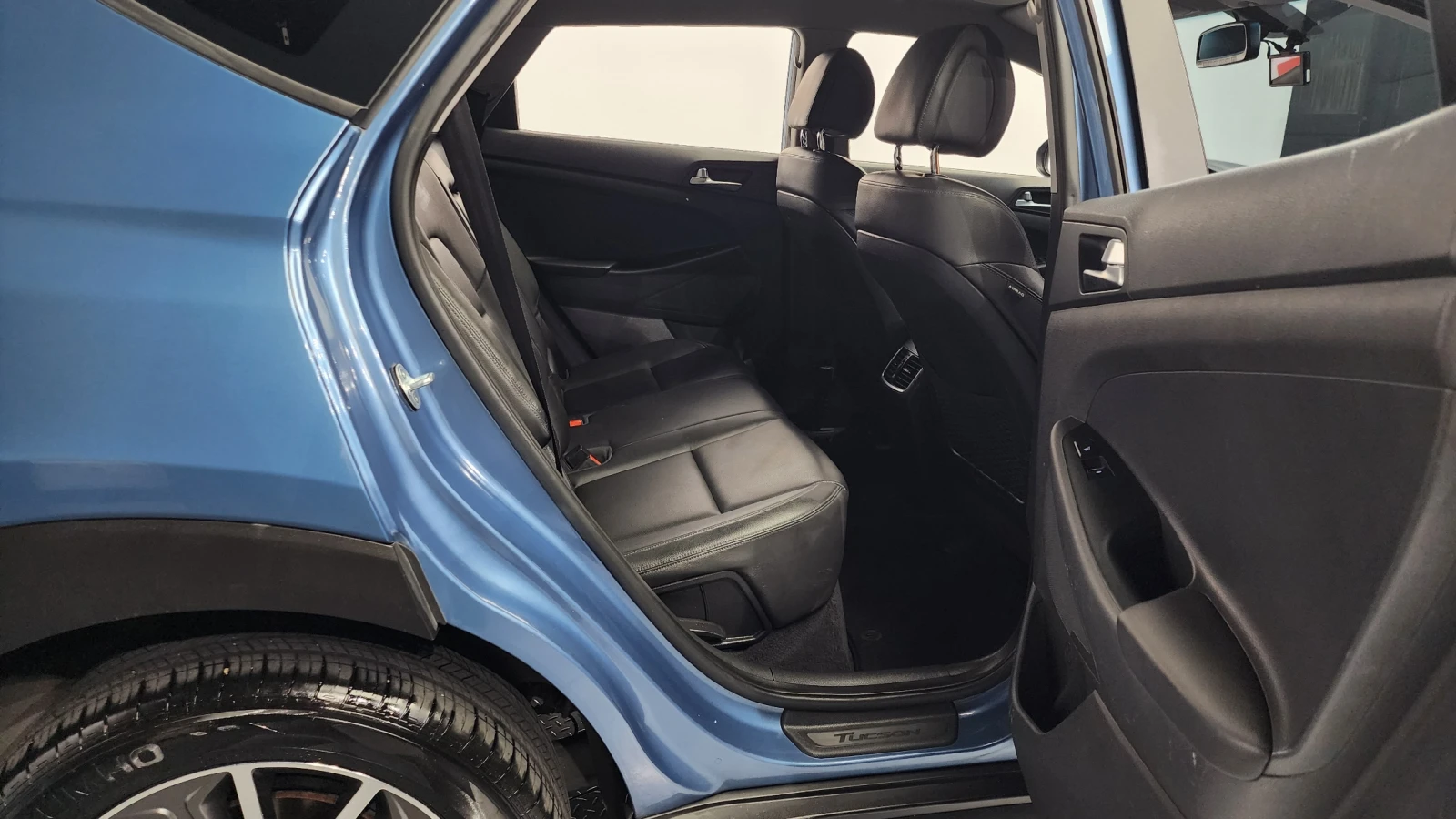 Hyundai Tucson 2.0 2WD PREMIUM | Mobile.bg   11