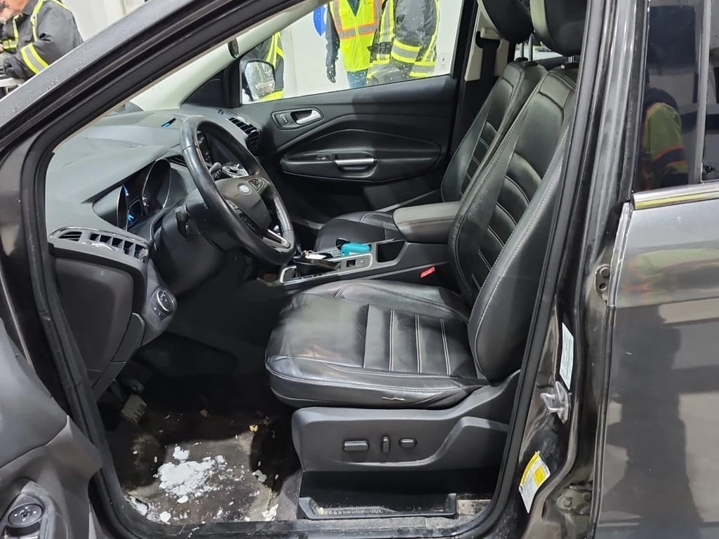 Ford Escape * TITANIUM * CARFAX * БЕЗ ПЪРВОНАЧАЛНА ВНОСКА - изображение 5