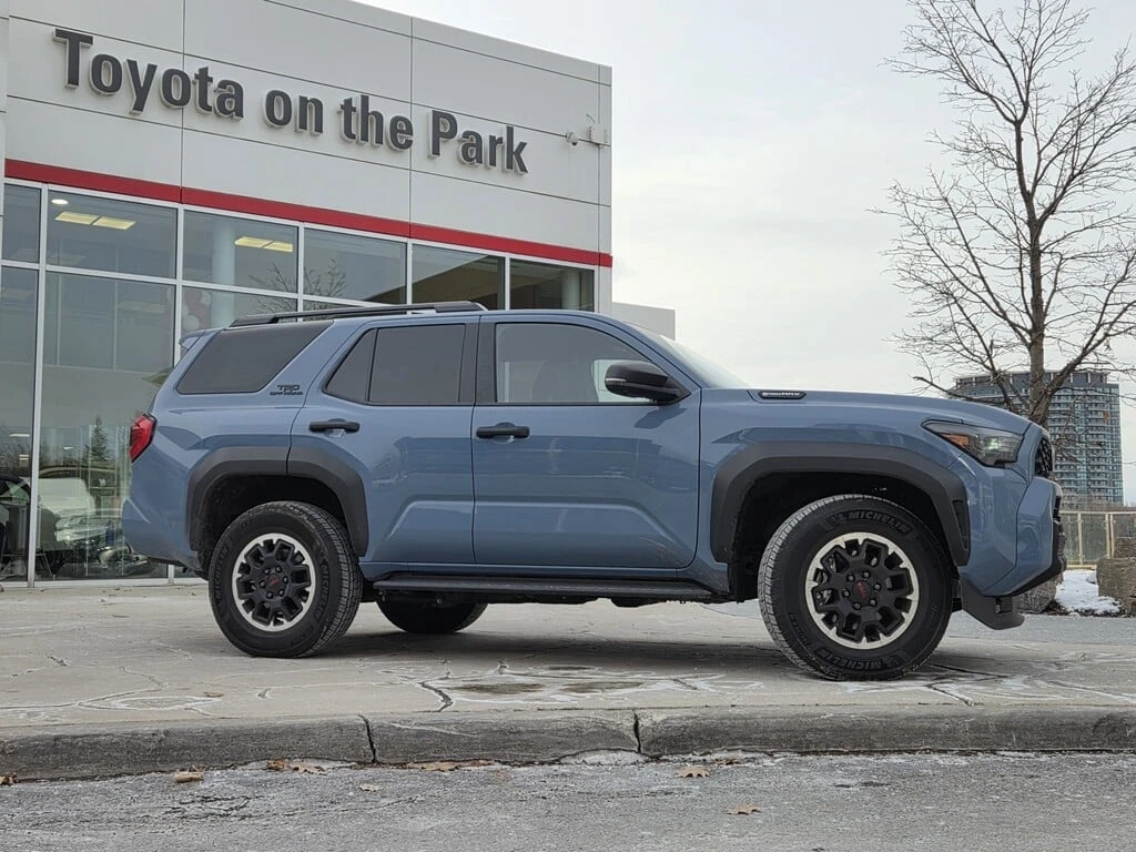 Toyota 4runner * Hybrid 4WD TRD Off Road Premium | Leather * CARF - изображение 3