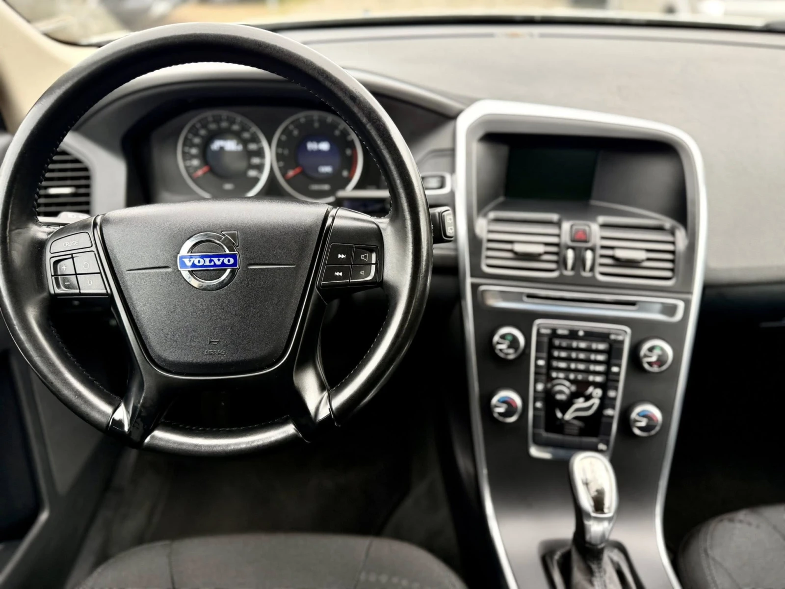 Volvo XC60 2.0 AVTOMAT | Mobile.bg � ����������� 11
