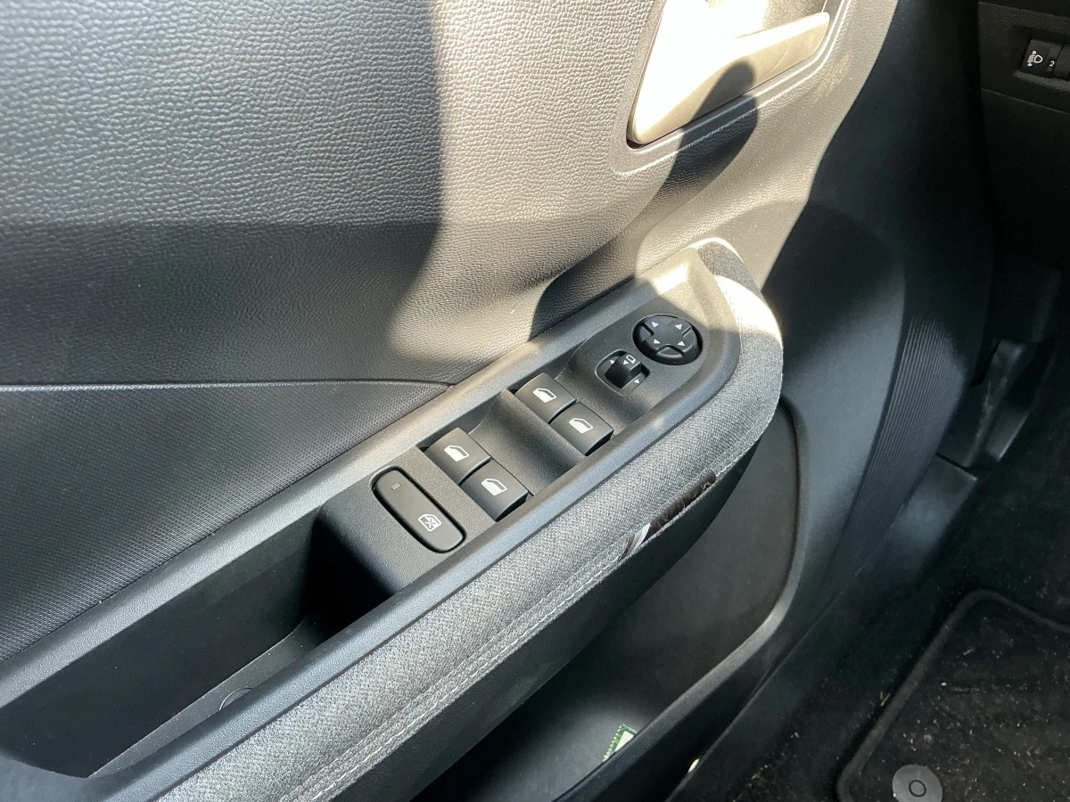 Opel Frontera GS - Electric, снимка 8 - Автомобили и джипове - 54355696