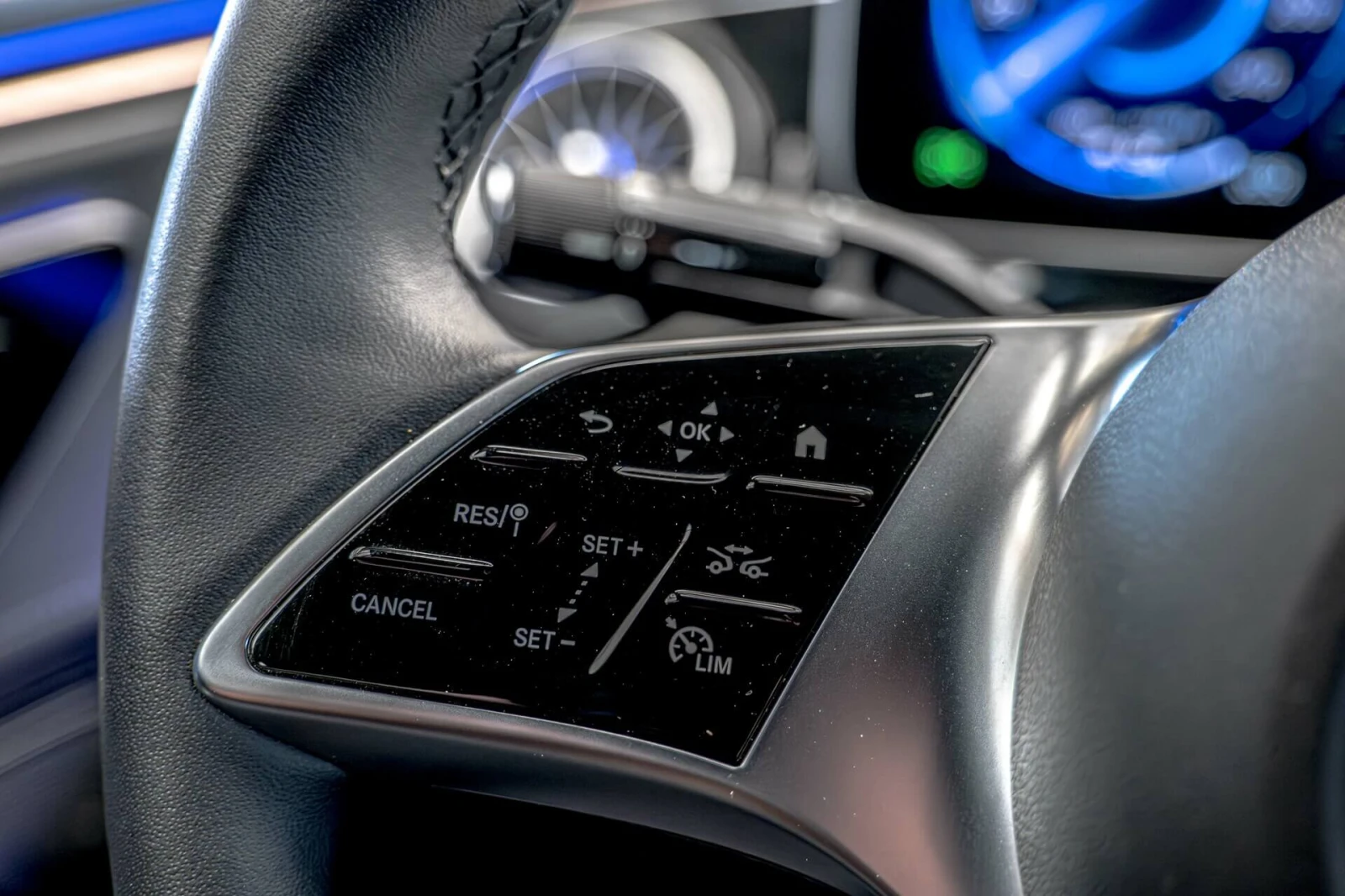 Mercedes-Benz EQE 300/100 kWh/Carbon/Ambient/������/������/������� | Mobile.bg � ����������� 11