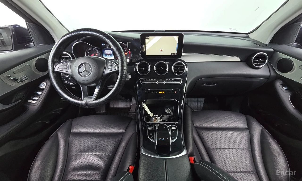 Mercedes-Benz GLC 350 * HYBRID* 4MATIC* PREMIUM* КОЖА* ПОДГРЕВ* ПАНОРАМА, снимка 7 - Автомобили и джипове - 54460362