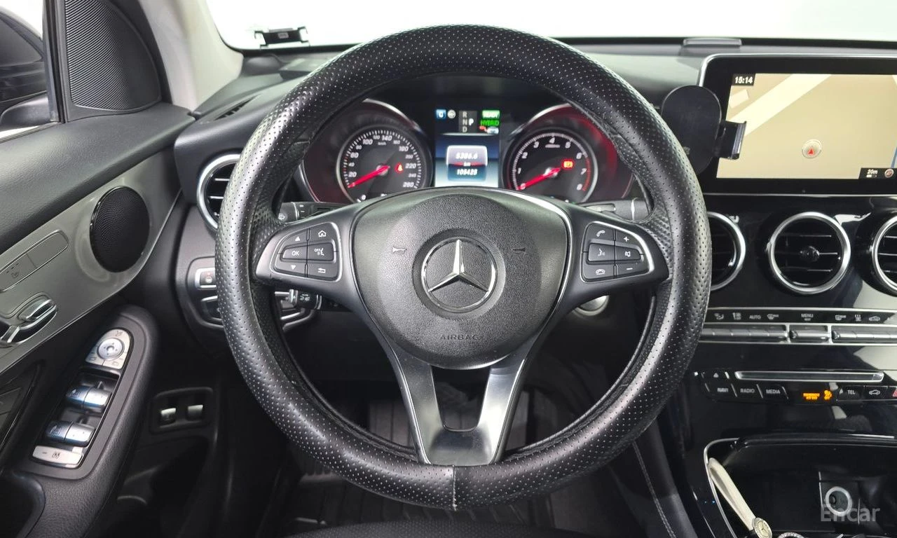 Mercedes-Benz GLC 350 * HYBRID* 4MATIC* PREMIUM* КОЖА* ПОДГРЕВ* ПАНОРАМА, снимка 12 - Автомобили и джипове - 54460362