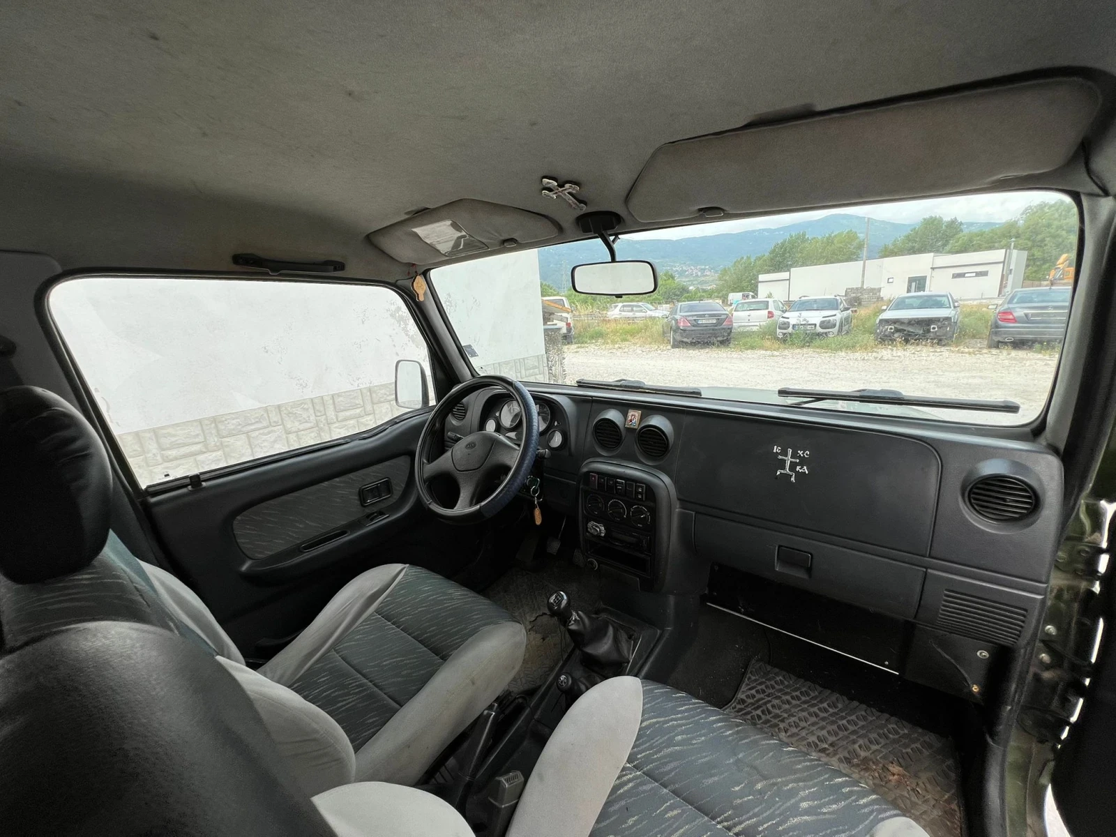 Kia Retona 2.0TD, снимка 6 - Автомобили и джипове - 55031663