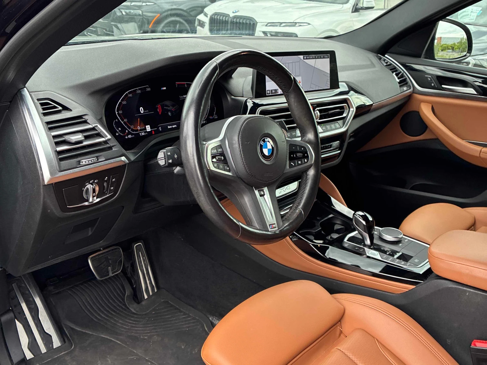 BMW X4 30i xDrive* M-PACK* DIGITAL* PANO* CARFAX, снимка 9 - Автомобили и джипове - 55045978