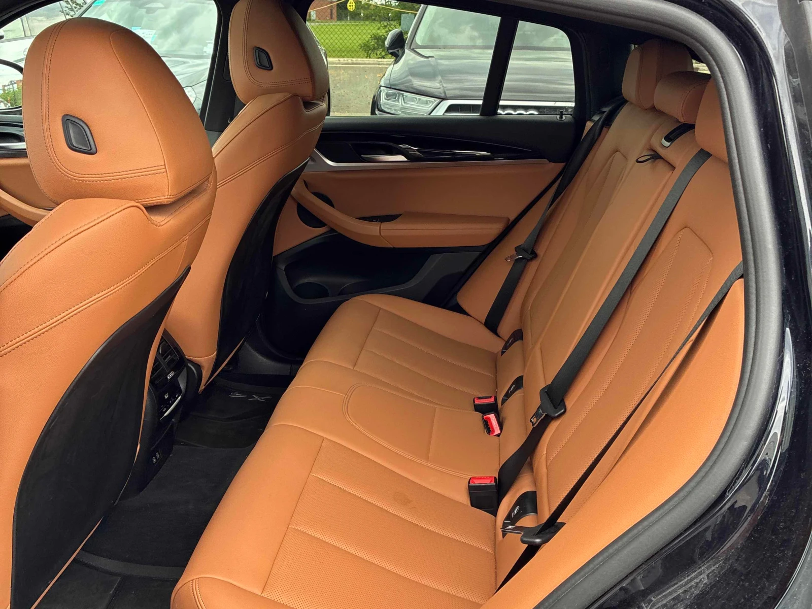 BMW X4 30i xDrive* M-PACK* DIGITAL* PANO* CARFAX, снимка 11 - Автомобили и джипове - 55045978
