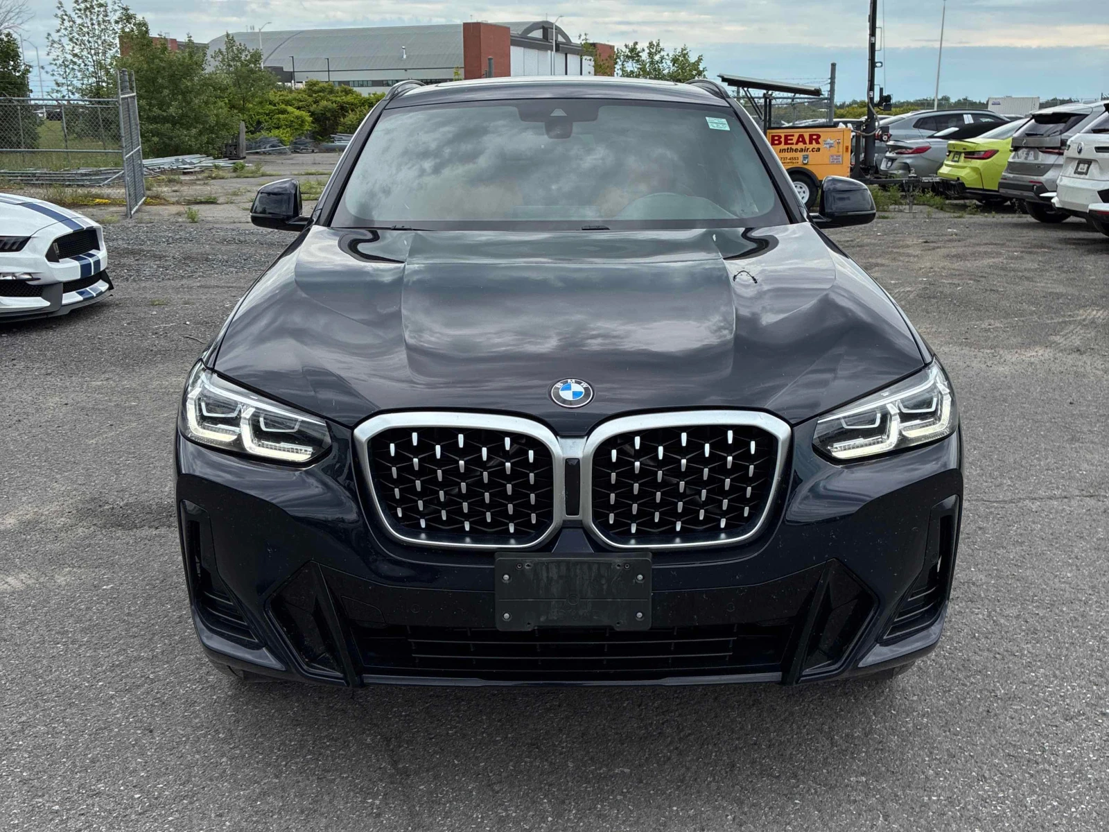BMW X4 30i xDrive* M-PACK* DIGITAL* PANO* CARFAX, снимка 2 - Автомобили и джипове - 55045978