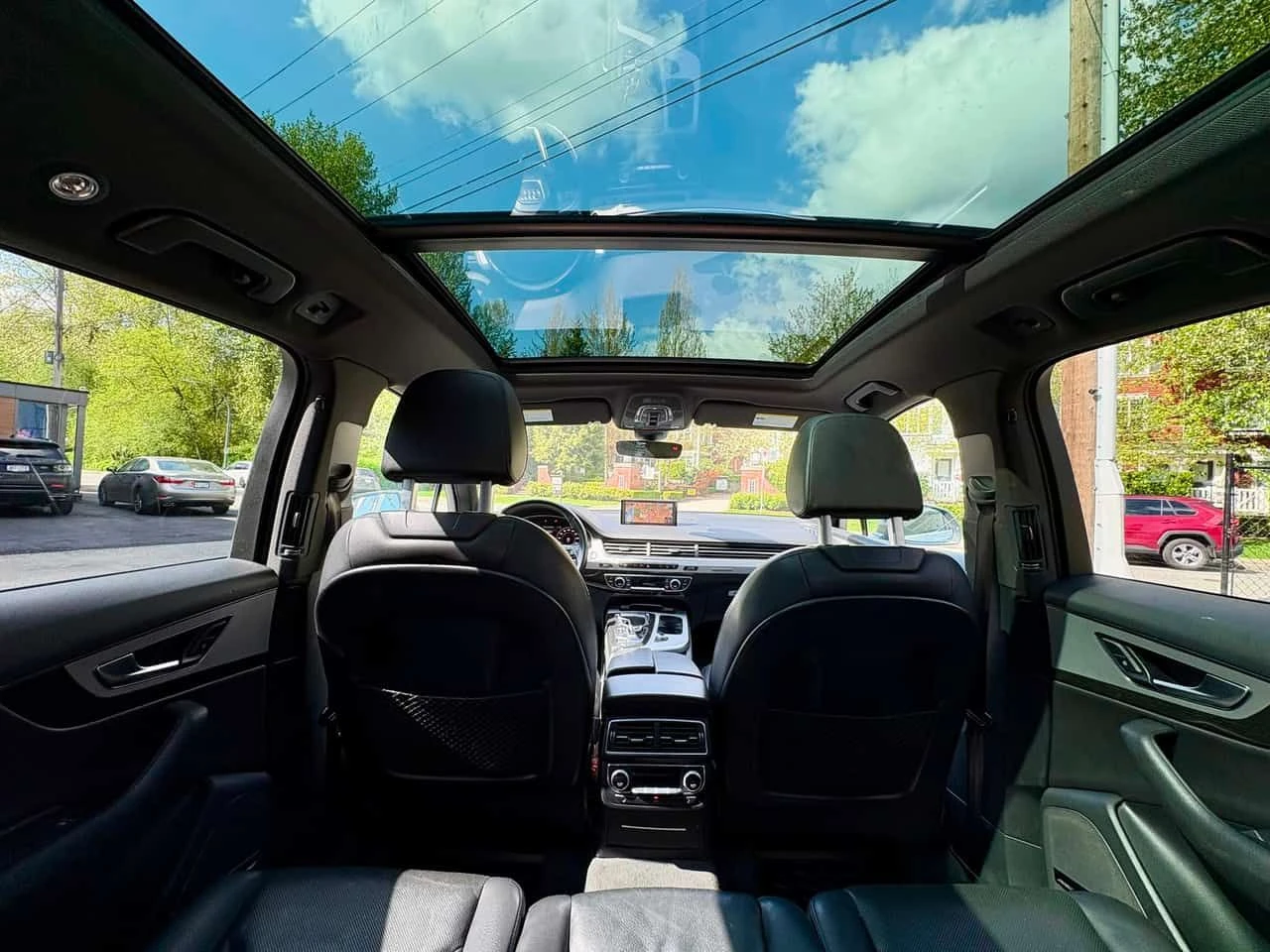 Audi Q7 3.0T Technik | CARFAX | АВТОКРЕДИТ, снимка 14 - Автомобили и джипове - 55335427