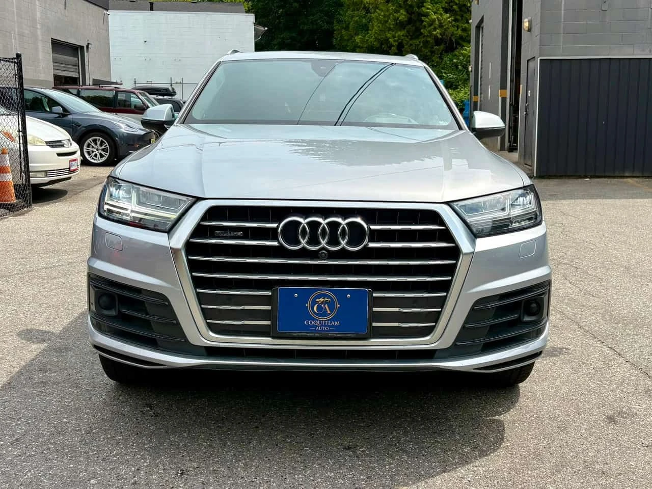 Audi Q7 3.0T Technik | CARFAX | АВТОКРЕДИТ, снимка 2 - Автомобили и джипове - 55335427