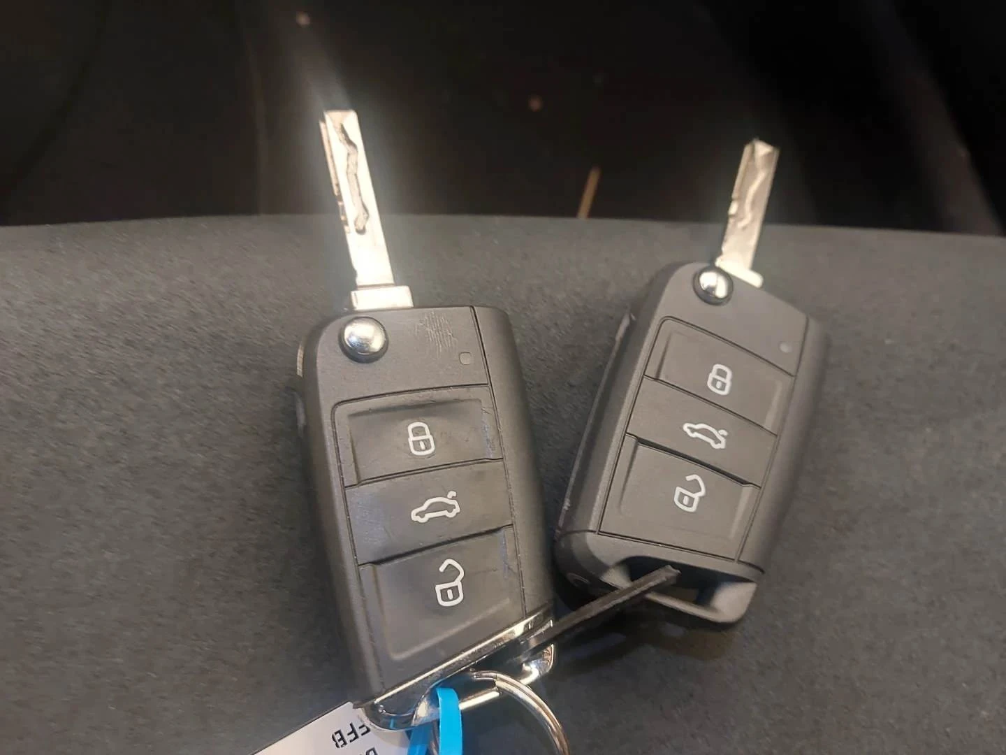 VW T-Roc 1, 5 TSI DSG "R Line, снимка 9 - Автомобили и джипове - 55451209